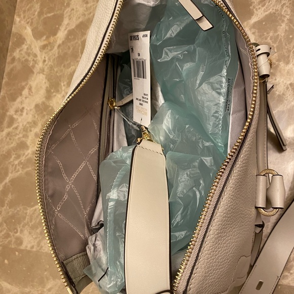 Michael Kors. New with tag. Michael Kors Carine Light Sand Medium Satchel - Picture 8 of 16